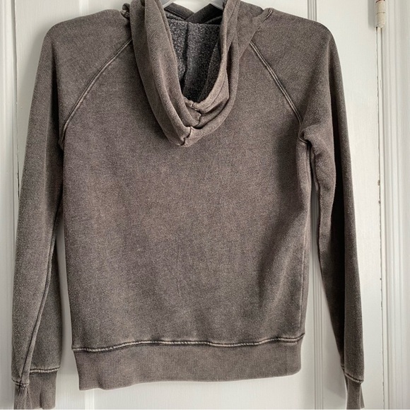 NWT- Juniors' SO® Core Raglan Pullover Hoodie, Size: XS - Picture 4 of 5